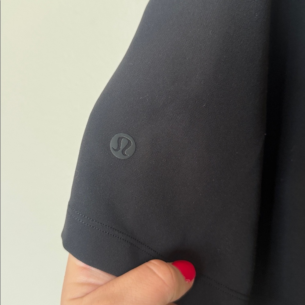 Lululemon Black Athletic Shorts - Picture 4 of 5
